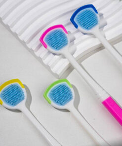 مسواک تمیز کننده زبان